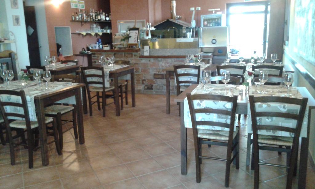 Agriturismo Il Vecchio Portico Francavilla Bisio Eksteriør billede